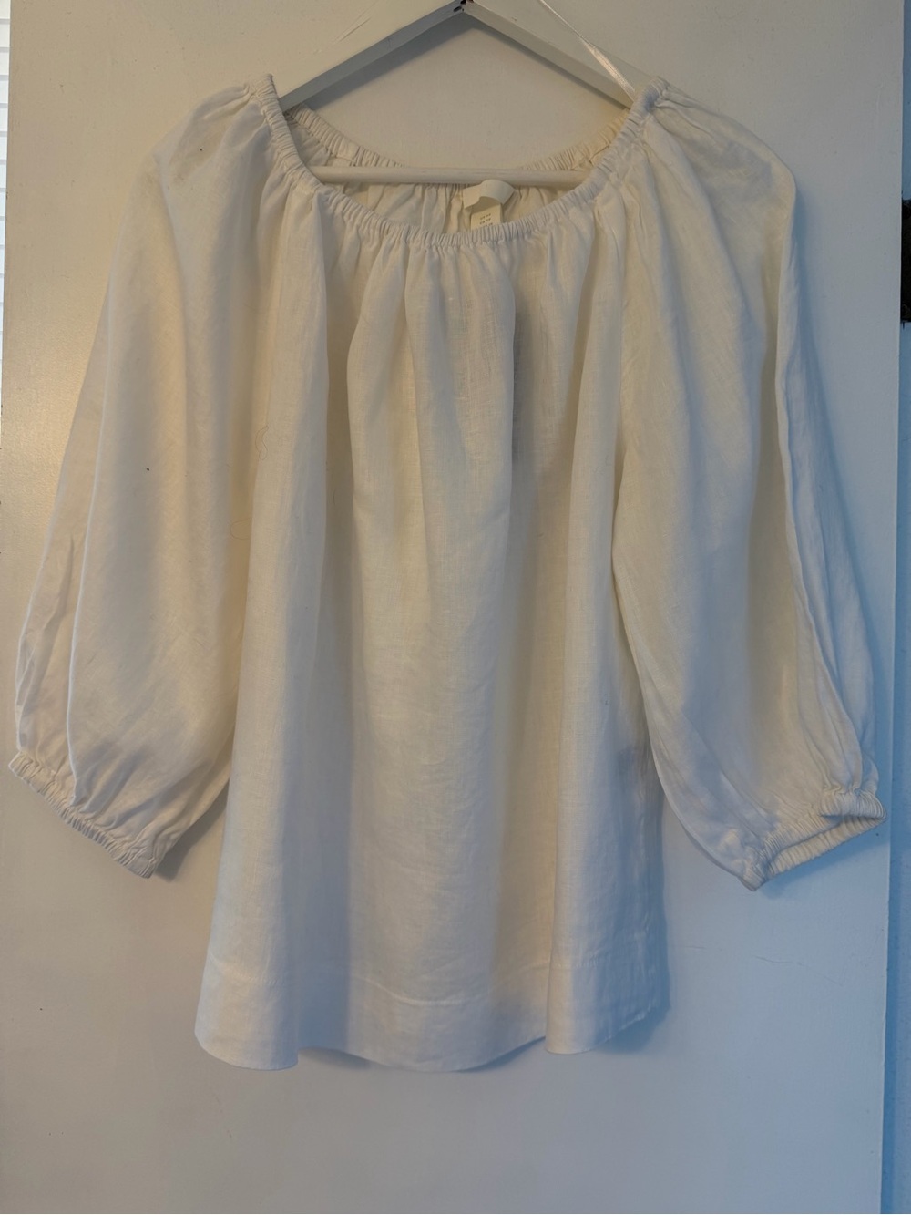 H&M White Off-Shoulder Peasant Top